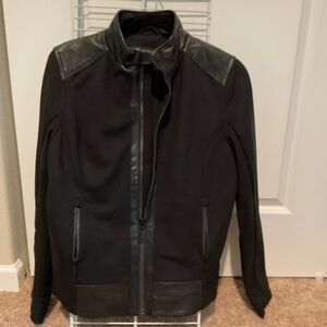 Harley-Davidson Black Lightweight Compression Jacket with Modern Design